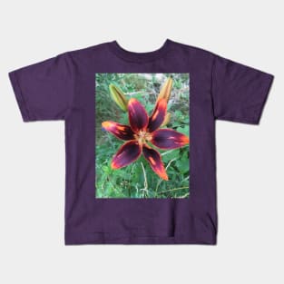 Dramatic Lilly Kids T-Shirt